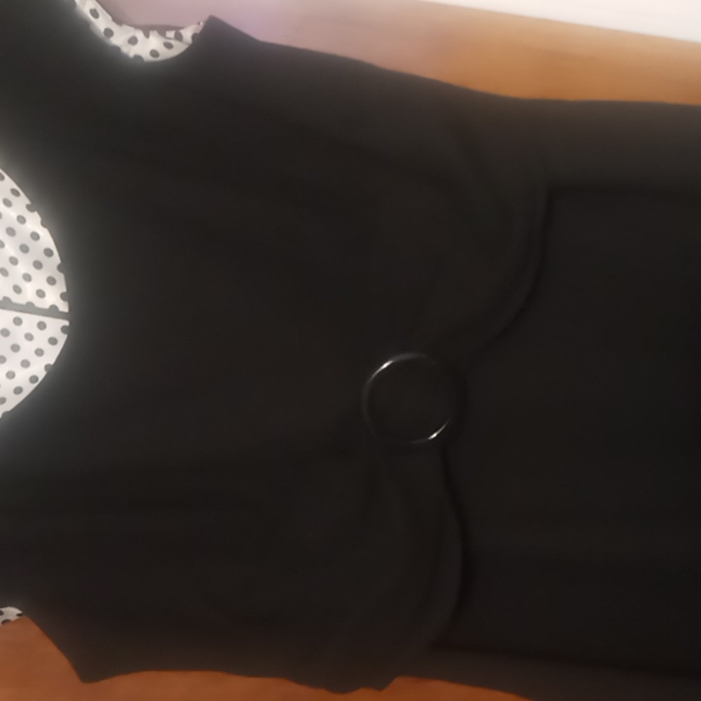 Dress - Picture 2 of 3